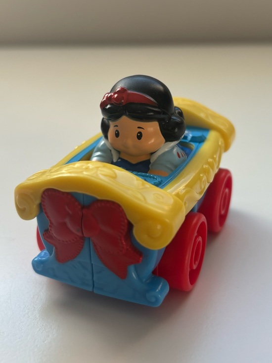 Little People Other - Little people Snow White wheelie